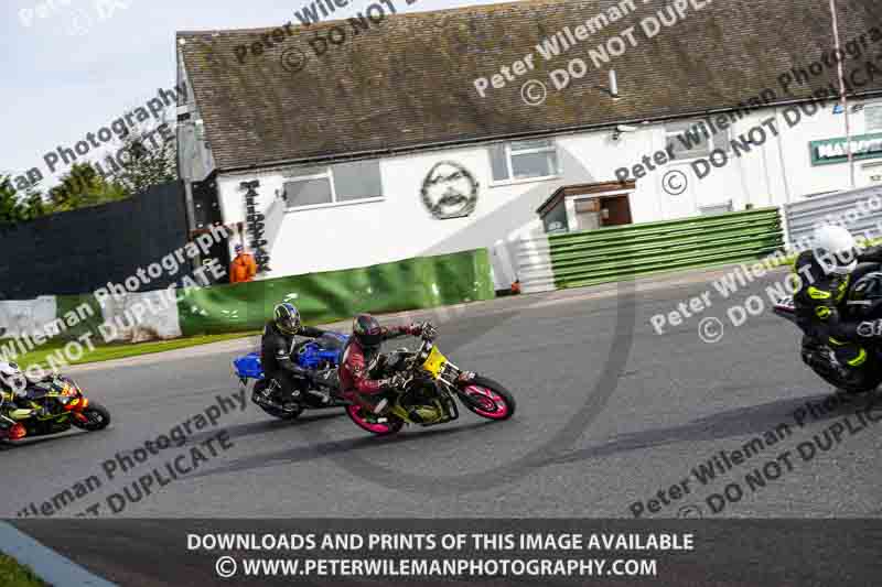 enduro digital images;event digital images;eventdigitalimages;mallory park;mallory park photographs;mallory park trackday;mallory park trackday photographs;no limits trackdays;peter wileman photography;racing digital images;trackday digital images;trackday photos